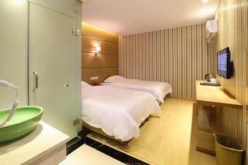 Lushang Tianjie Quick Hotel Jiujiang  Exteriör bild